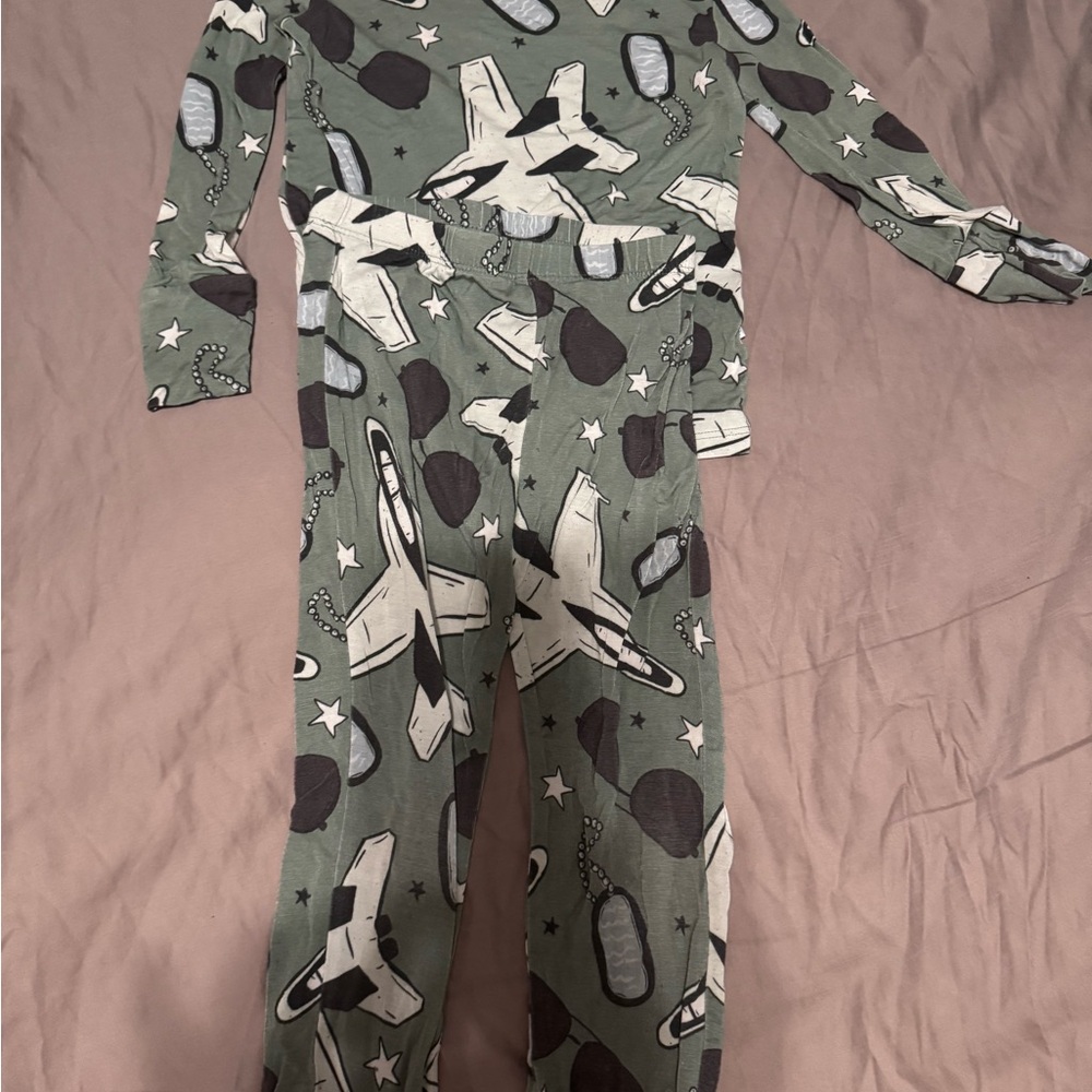 Posh Peanut pajamas set
